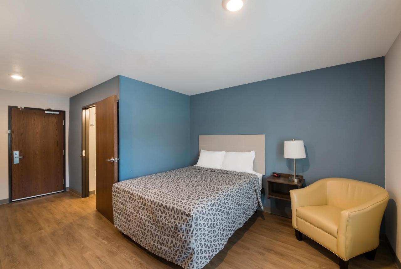Woodspring Suites Austin Central エクステリア 写真